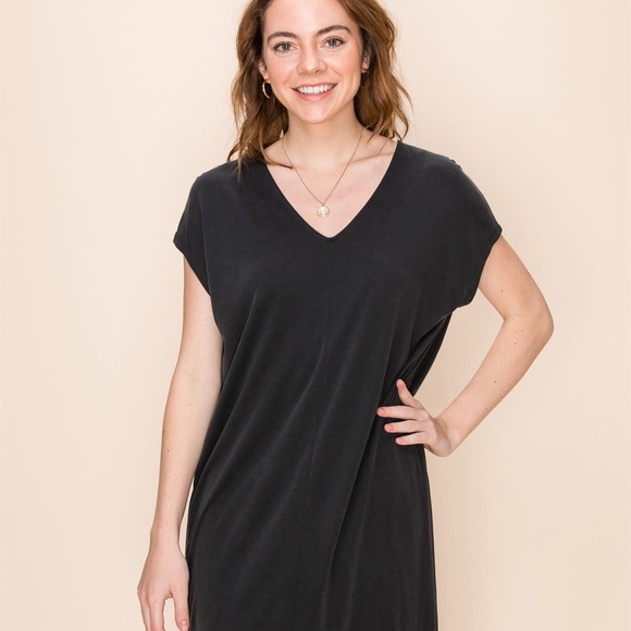 Boutique NWT Casual Black Maxi Dress - Picture 2 of 8